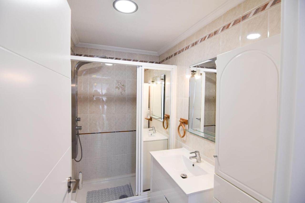 Apartamento Sol Y Playa Apartment Torrevieja Bagian luar foto
