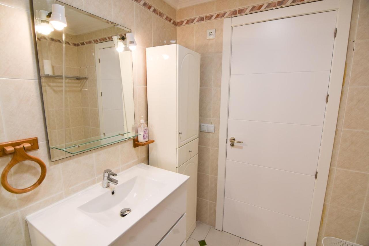 Apartamento Sol Y Playa Apartment Torrevieja Bagian luar foto